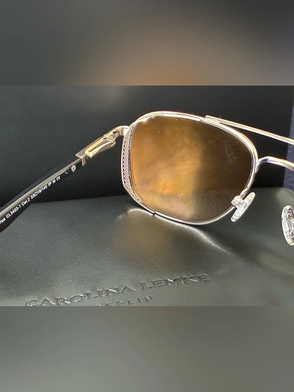 Carolina Lemke Carlos Black Gold 53-19/140 + Premium Luxury Case